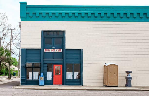 Best Portable restroom trailer rental  in Black Diamond, FL