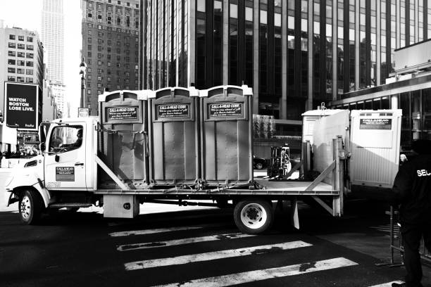 Best Best portable toilet rental  in Black Diamond, FL